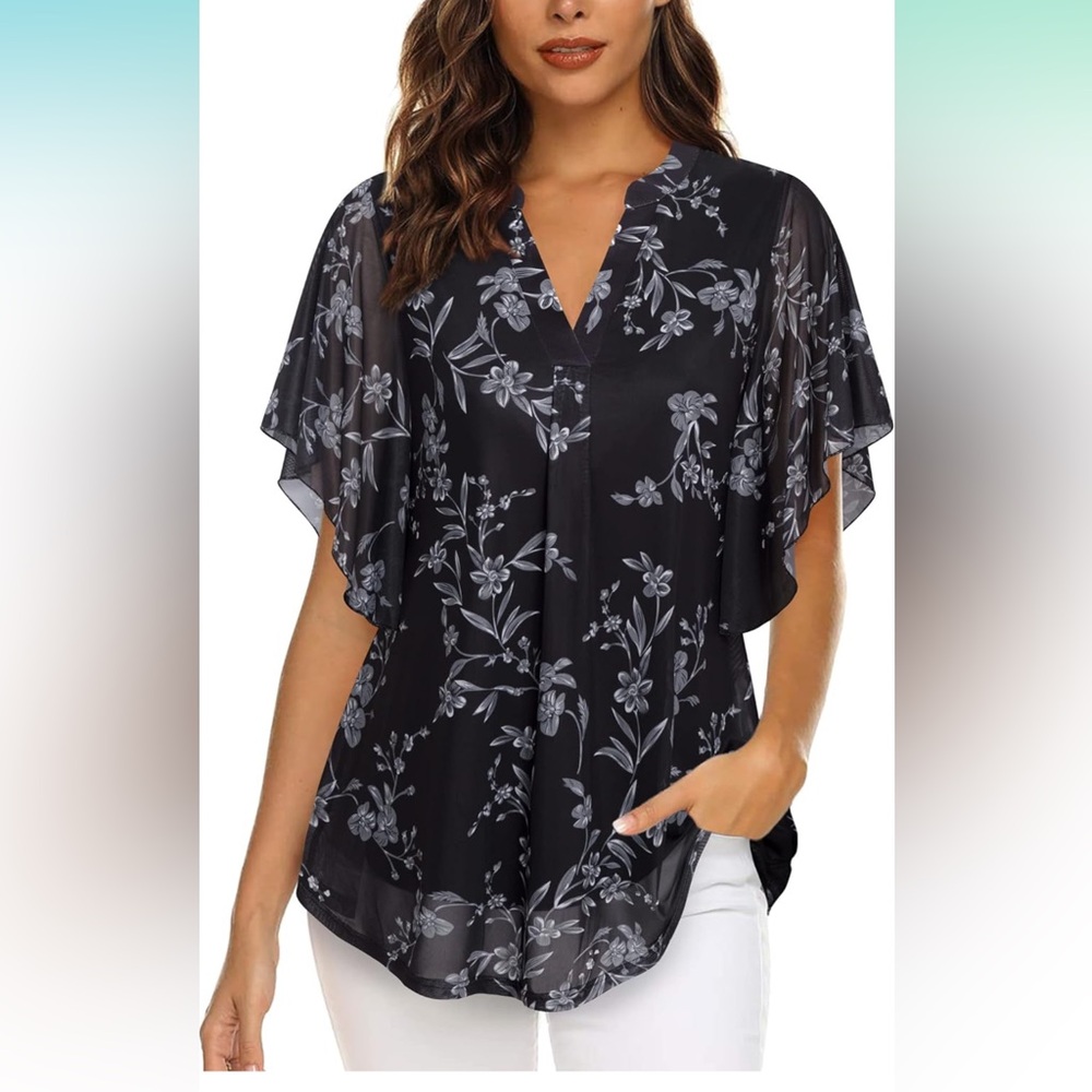 Beautiful flowy blouse. Wore one time.